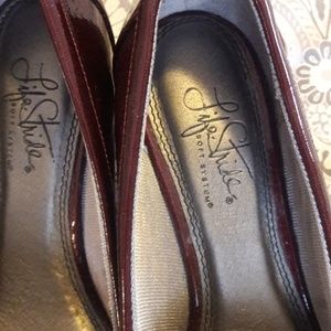 Lifestyle loafers with heel